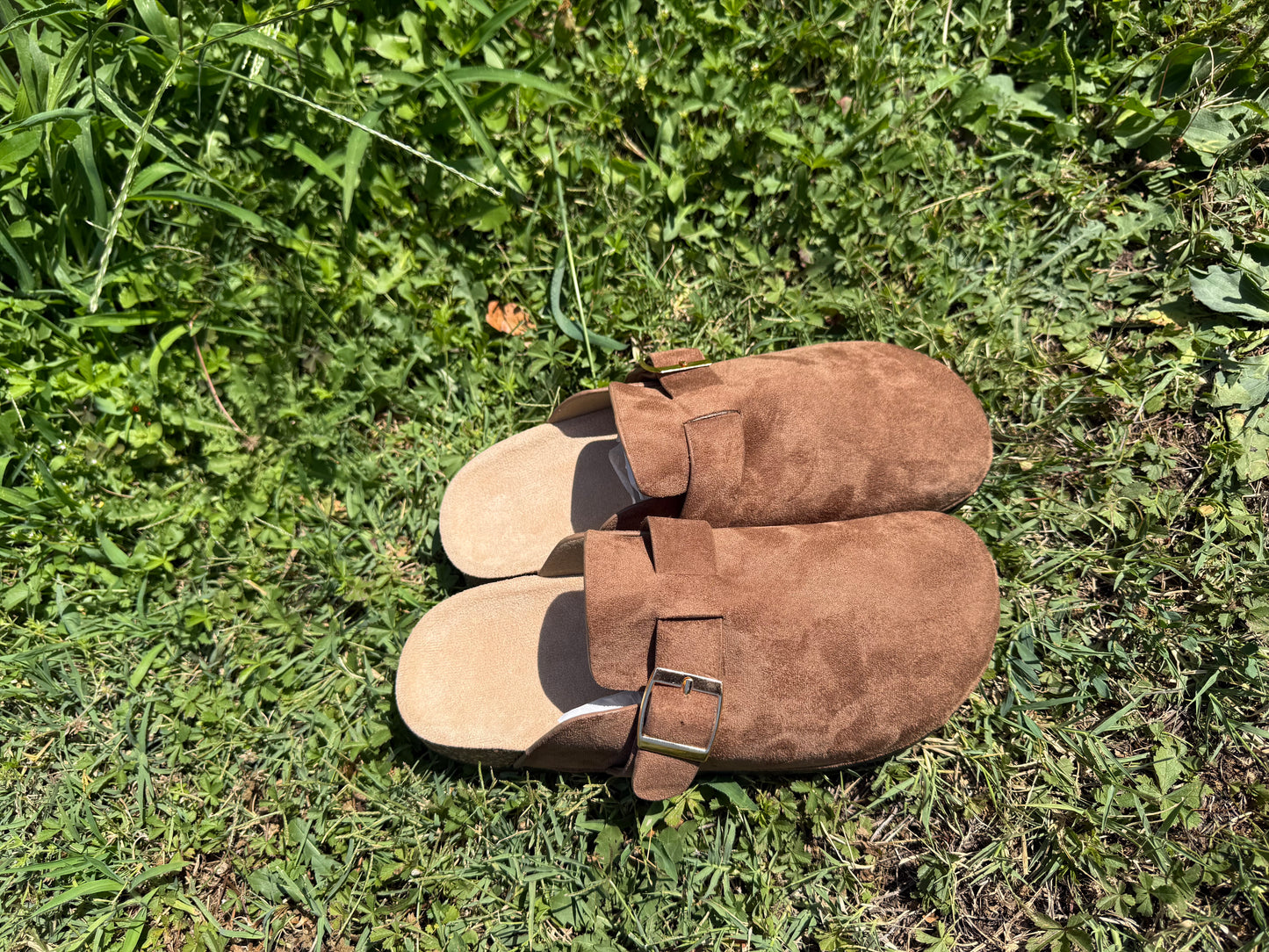 Mules en daim (2 coloris)
