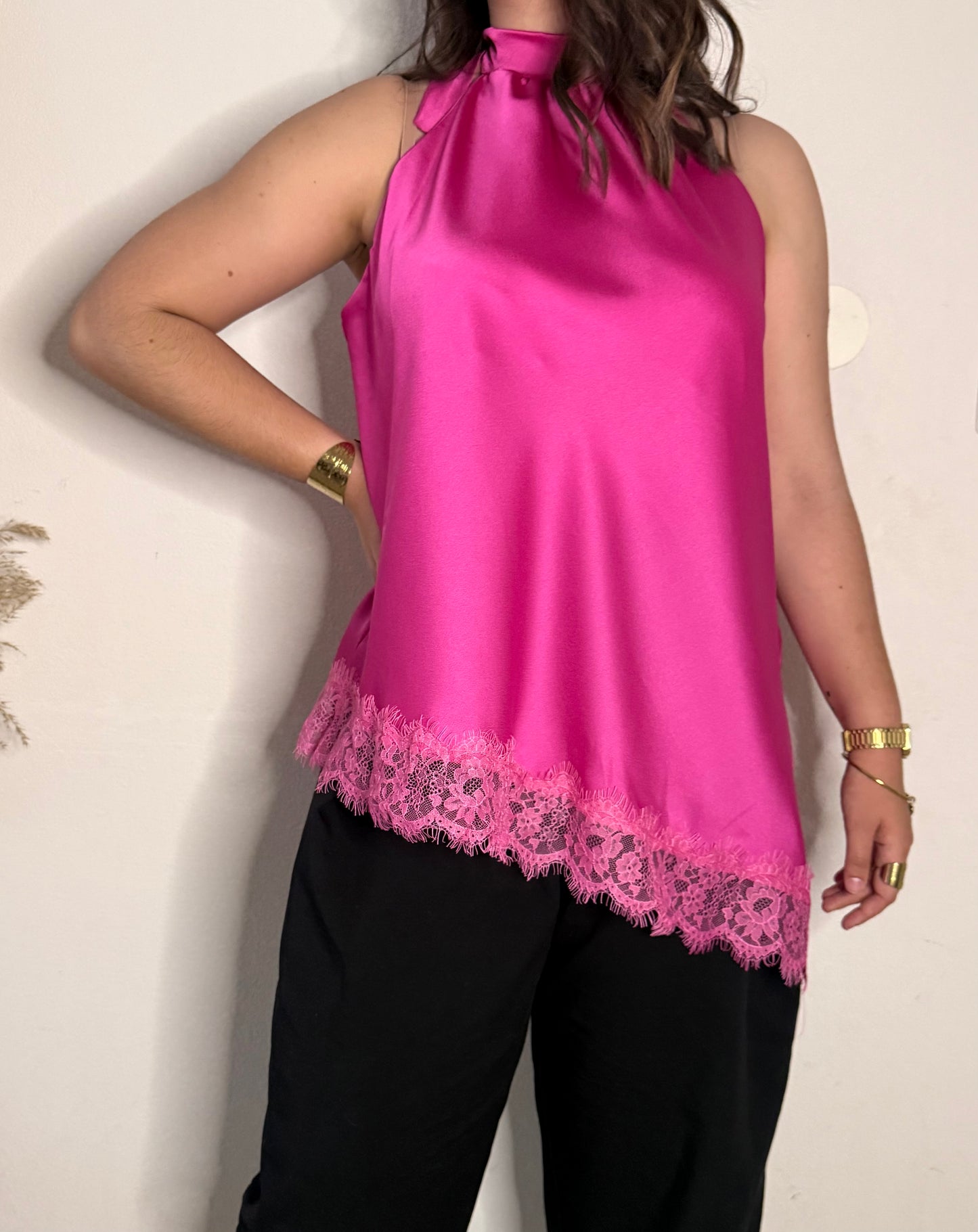Top satin