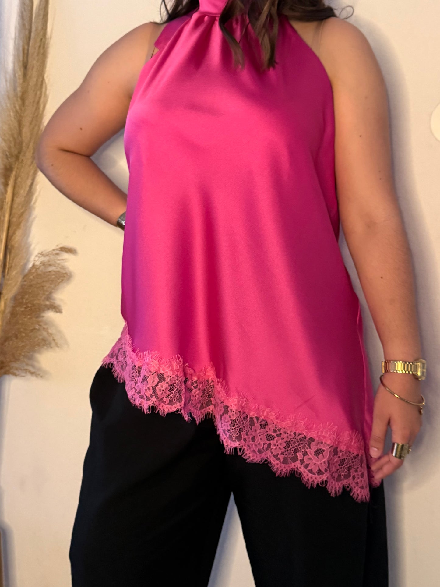 Top satin
