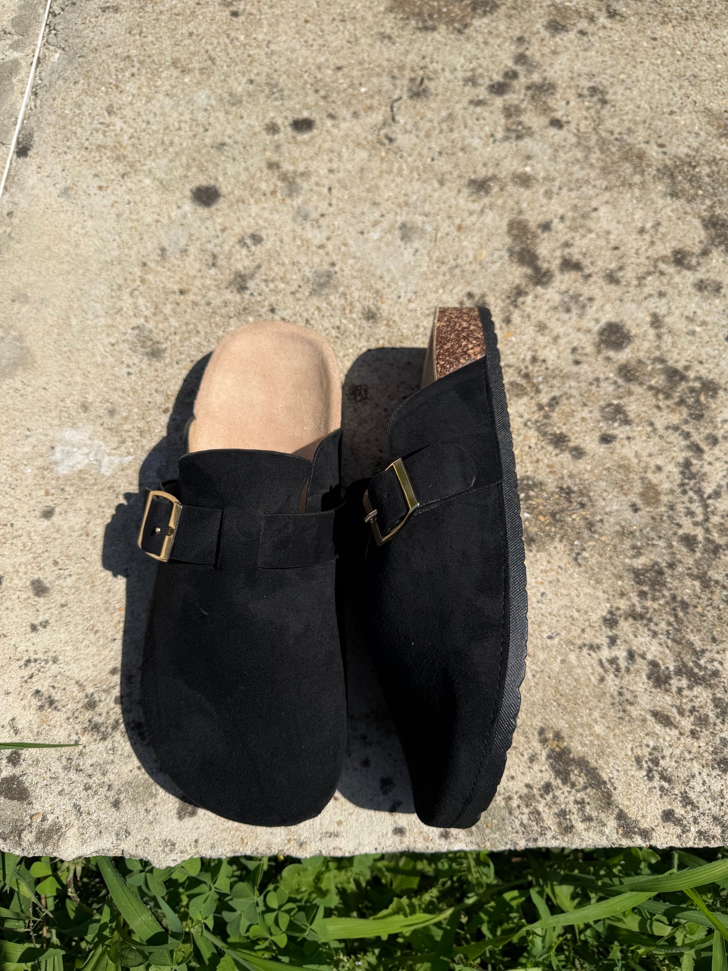 Mules en daim (2 coloris)