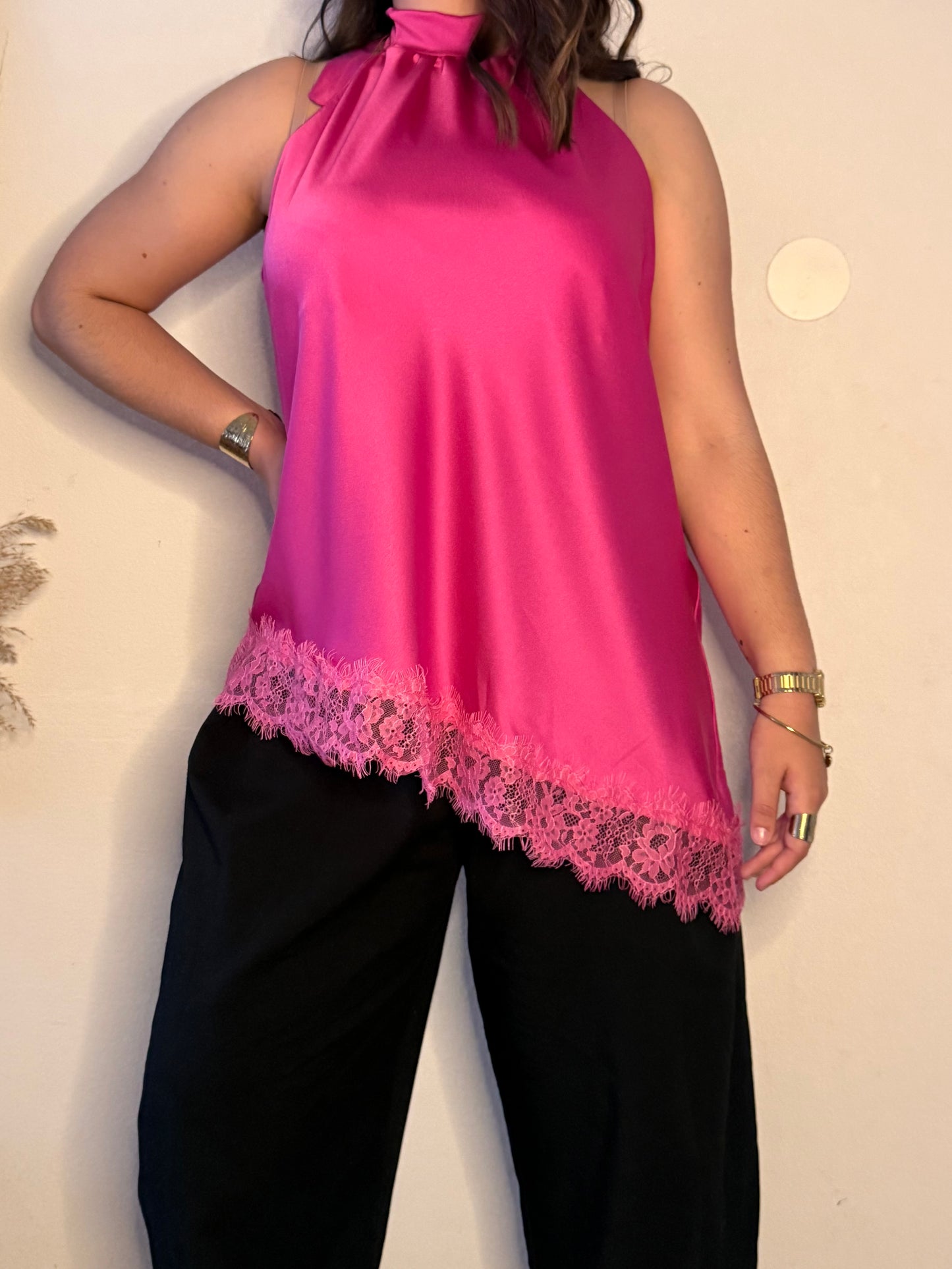 Top satin