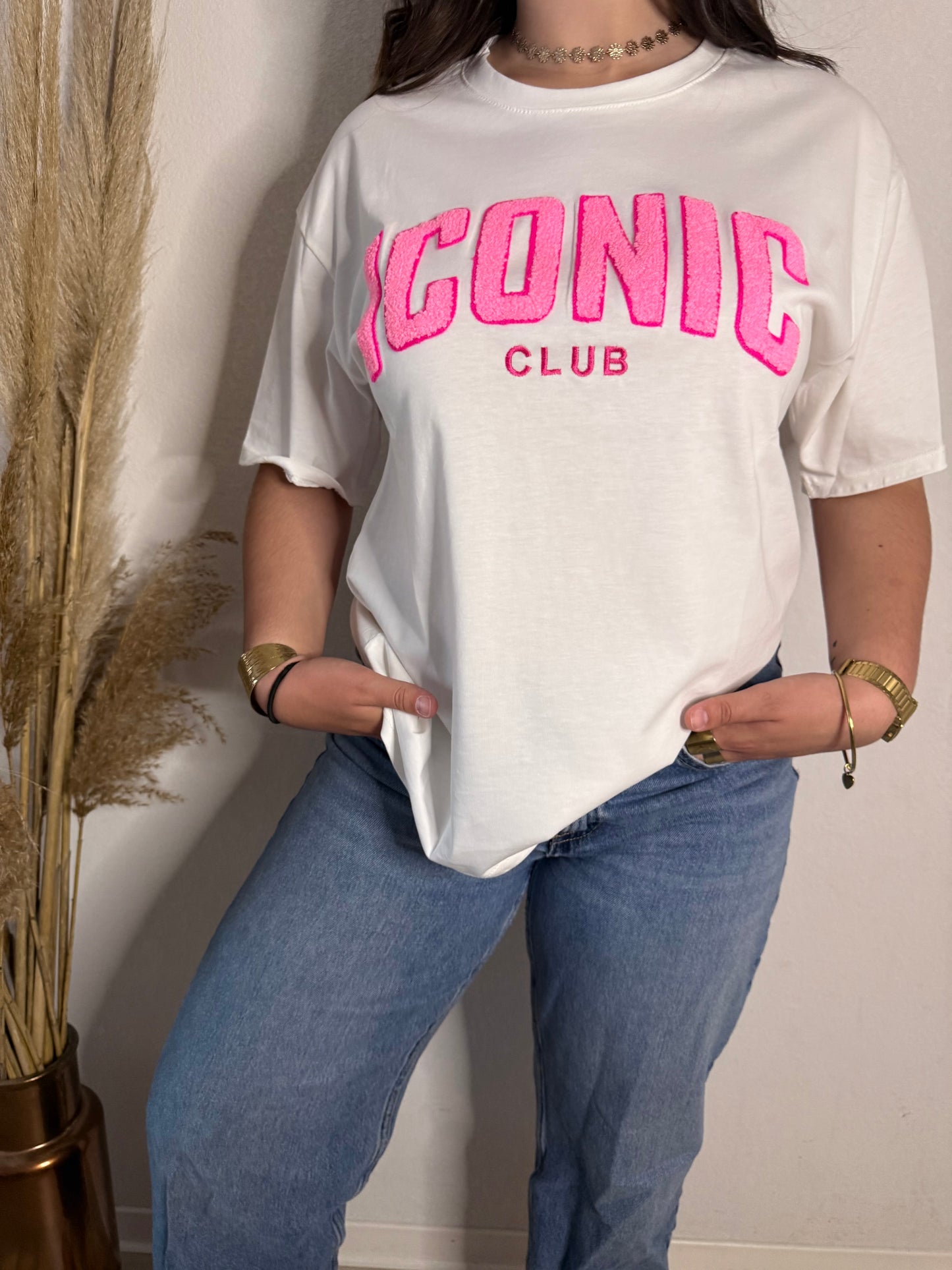 T-shirt iconic